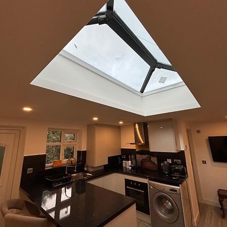 Newly Build 2Br Property With Free Parking High Wycombe Eksteriør bilde
